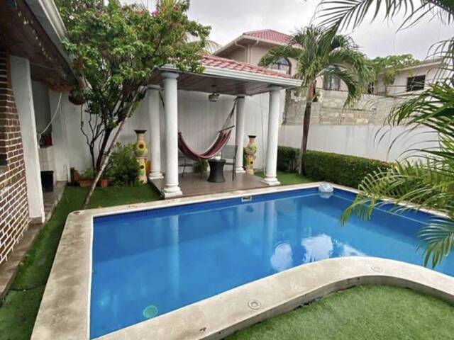 #37 - Casa para Venta en San Pedro Sula - Cortés